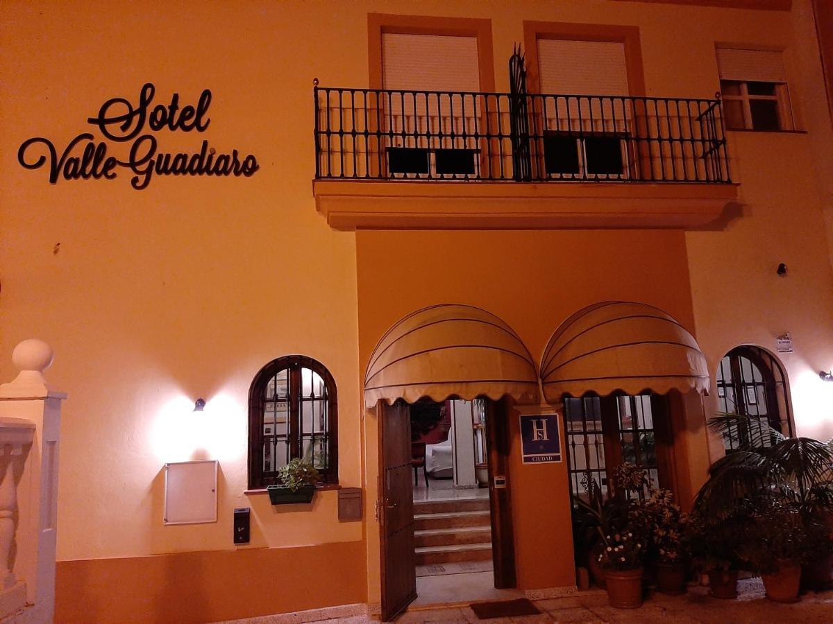 Sotel Valle Guadiaro Pueblo Nuevo de Guadiaro Exterior foto